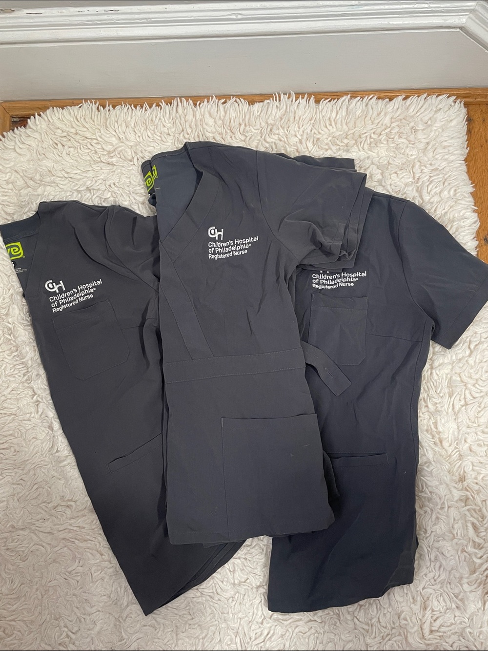 MEDLINE Women’s Scrub Top Bundle- CHOP Embroidered Logo